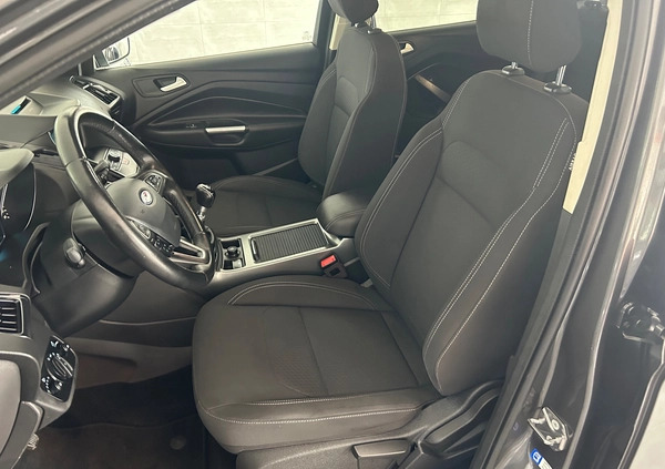 Ford Kuga cena 69900 przebieg: 76297, rok produkcji 2018 z Wyszków małe 781
